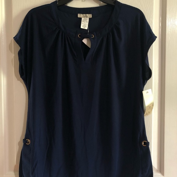ivy ridge Tops - NWT Navy blouse medium Ivy Ridge